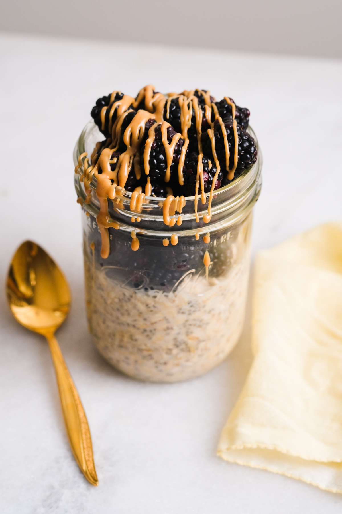 peanut butter overnight oats with chia seeds and blackberries