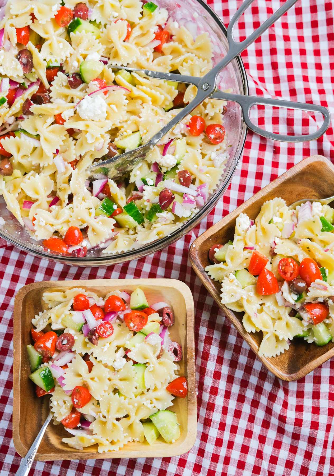 serving pasta salad at a picnic