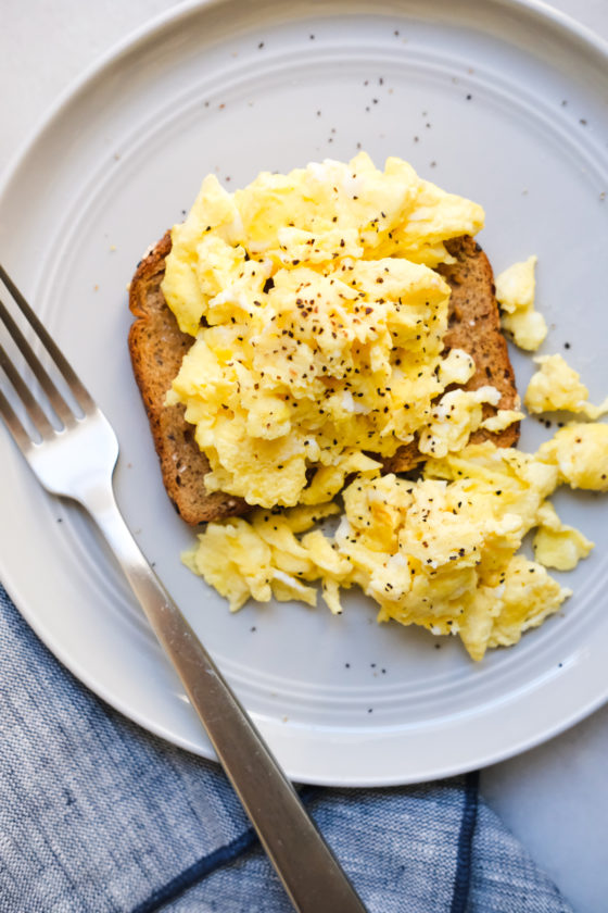 How to Make Fluffy Scrambled Eggs | Kiersten Hickman